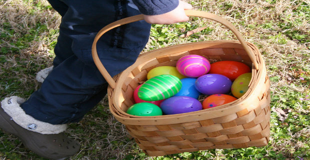 The 4 Foods to Avoid In Your Easter Basket (and 4 Awesome Alternative Ideas) 