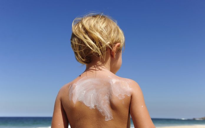 How To Use Mineral Sunscreen